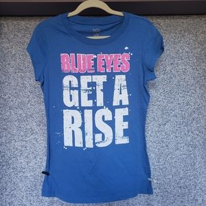"Blue eyes geta rise" T- shirt